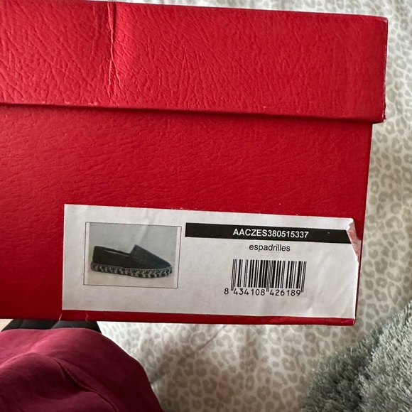 LEATHER ESPADRILLES CH Authentic ❤️ - Picture 9 of 9